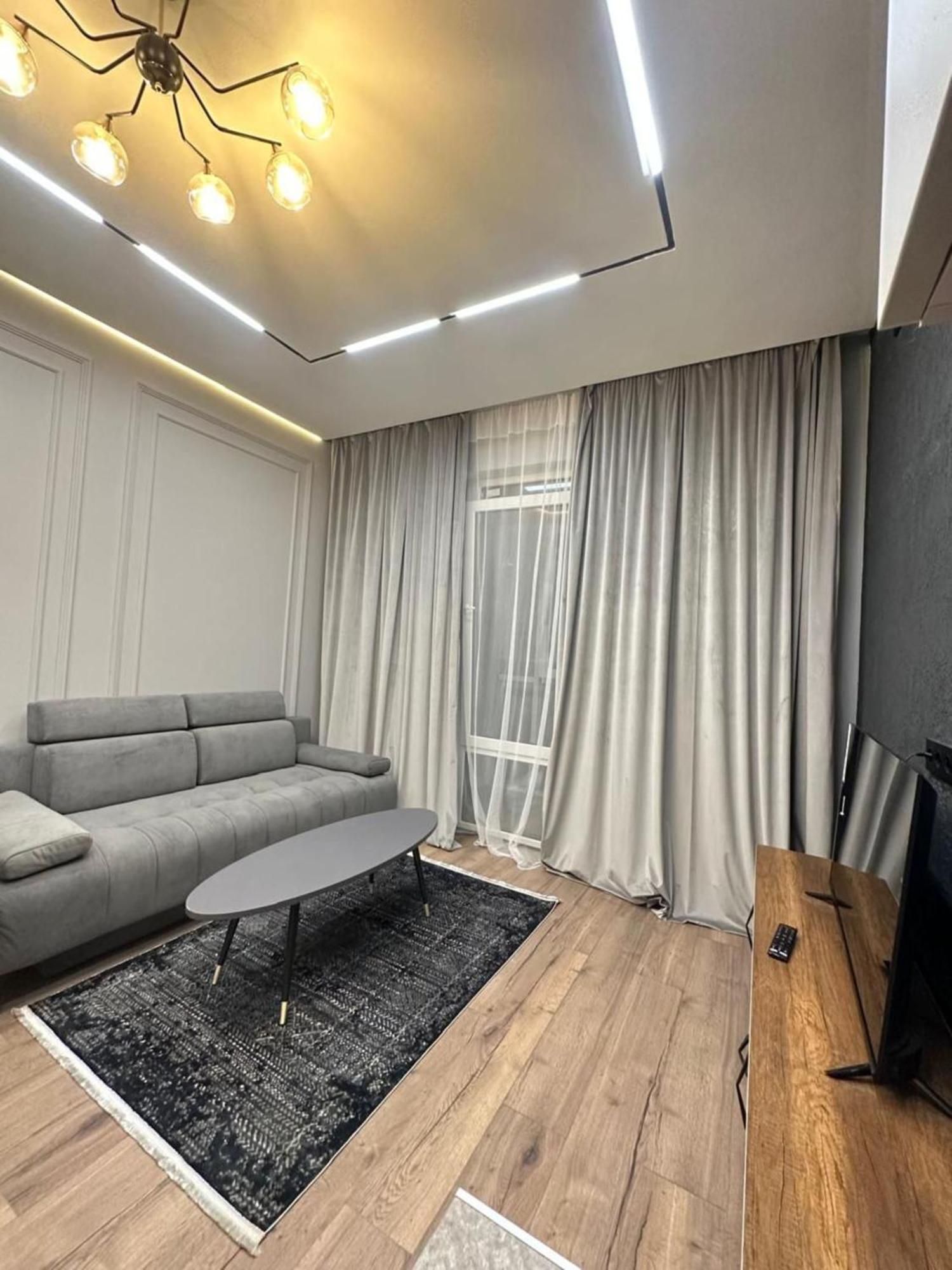 Skyline View At Avenue * Almatı